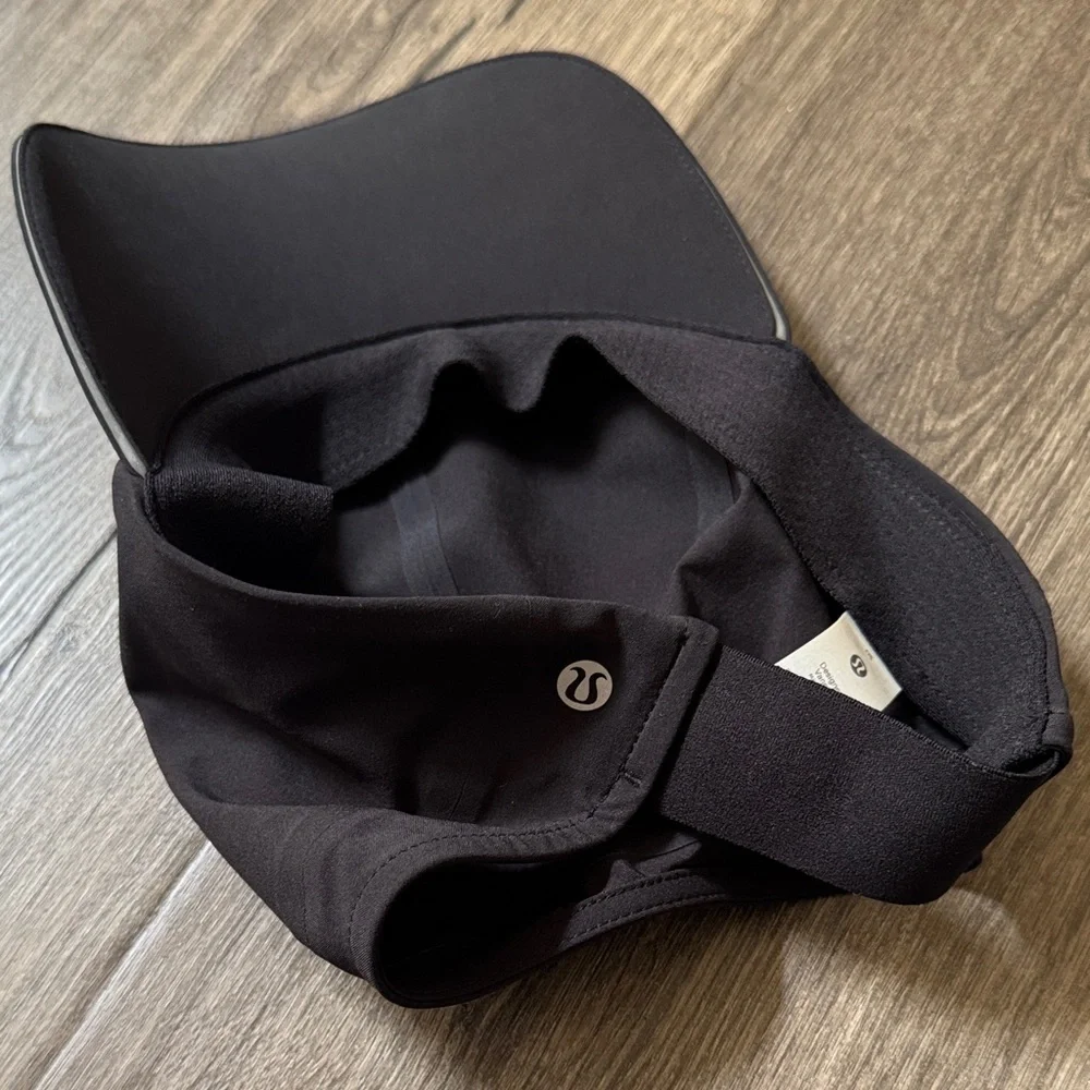 Lululemon Black Ponytail Cap - Picture 3 of 5
